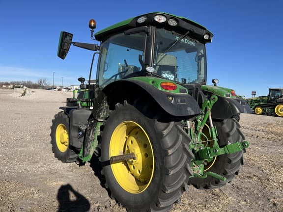 Image of John Deere 6R 130 equipment image 3