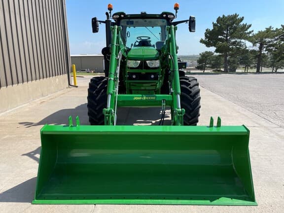 Image of John Deere 6R 130 equipment image 2