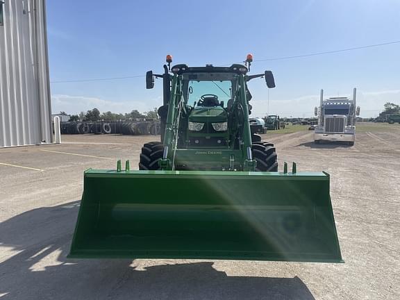 Image of John Deere 6R 130 equipment image 2