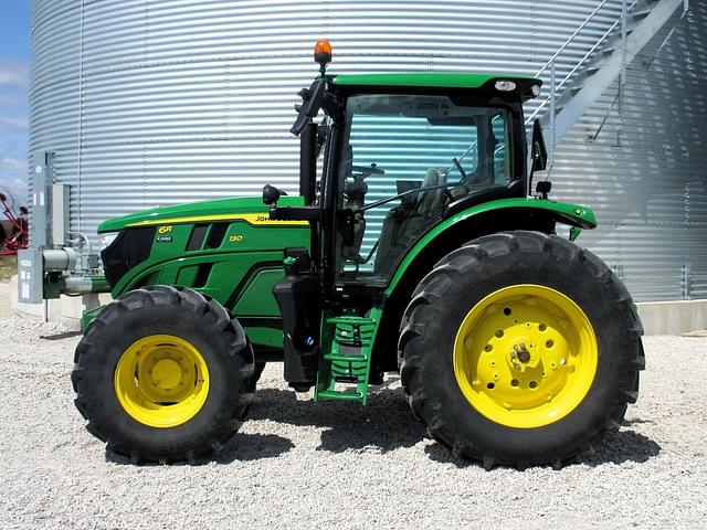 Image of John Deere 6R 130 equipment image 4