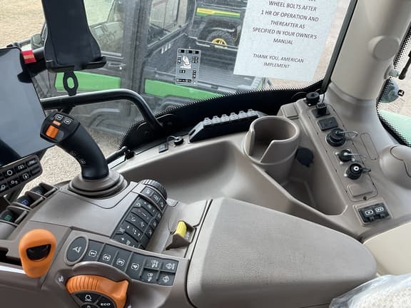 Image of John Deere 6R 130 equipment image 4