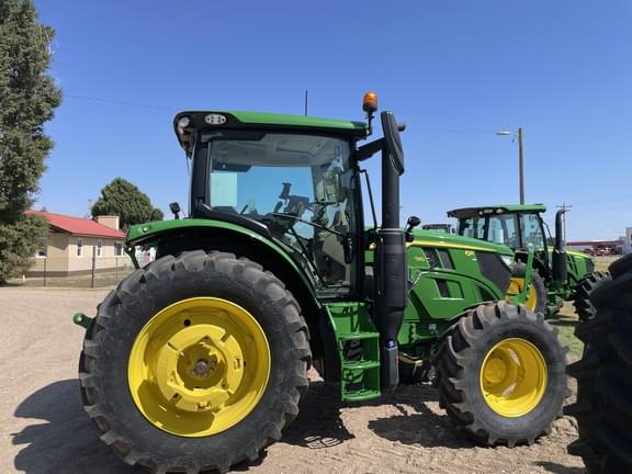 Image of John Deere 6R 130 equipment image 4