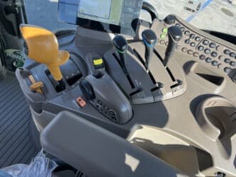 Image of John Deere 6R 130 equipment image 4