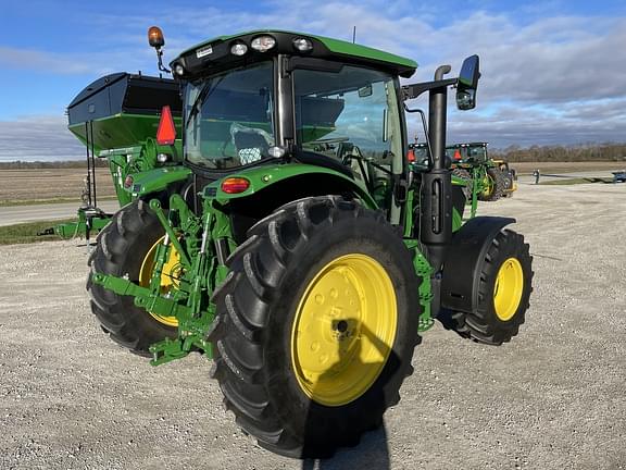 Image of John Deere 6R 130 equipment image 4