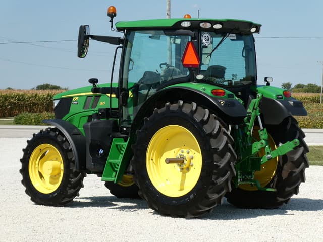 Image of John Deere 6R 130 equipment image 3