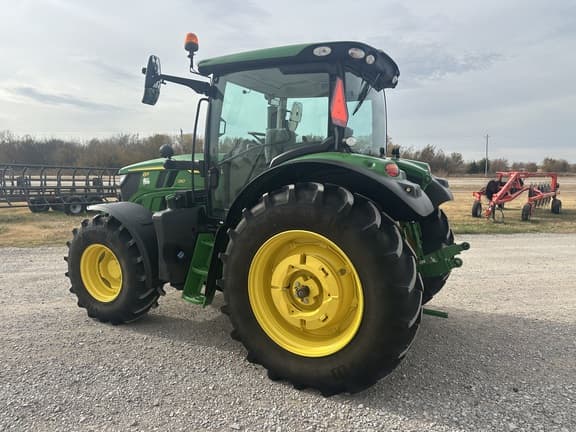 Image of John Deere 6R 130 equipment image 2