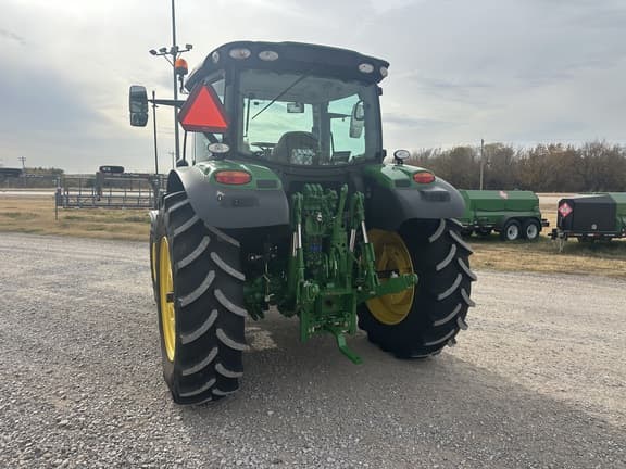 Image of John Deere 6R 130 equipment image 3