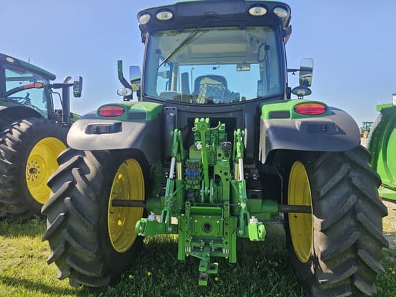 Image of John Deere 6R 130 equipment image 2