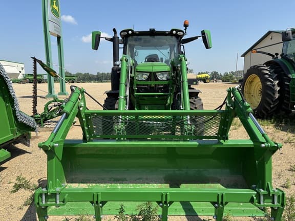 Image of John Deere 6R 130 equipment image 4