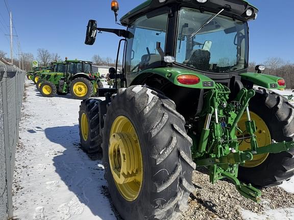 Image of John Deere 6R 130 equipment image 3