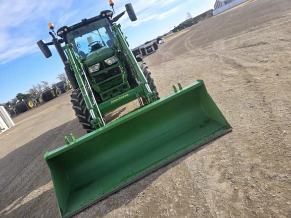 Image of John Deere 6R 130 equipment image 4