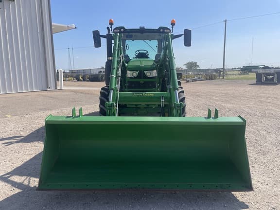 Image of John Deere 6R 130 equipment image 4