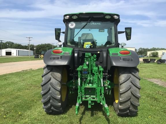 Image of John Deere 6R 140 equipment image 4