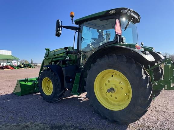 Image of John Deere 6R 140 equipment image 2