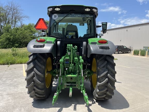 Image of John Deere 6R 140 equipment image 4