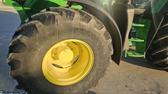 Image of John Deere 6R 140 equipment image 3