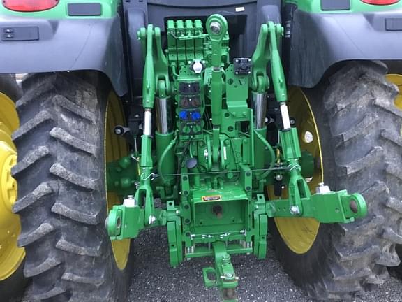 Image of John Deere 6R 145 equipment image 2