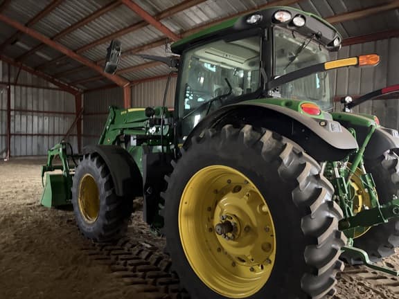 Image of John Deere 6R 145 equipment image 4