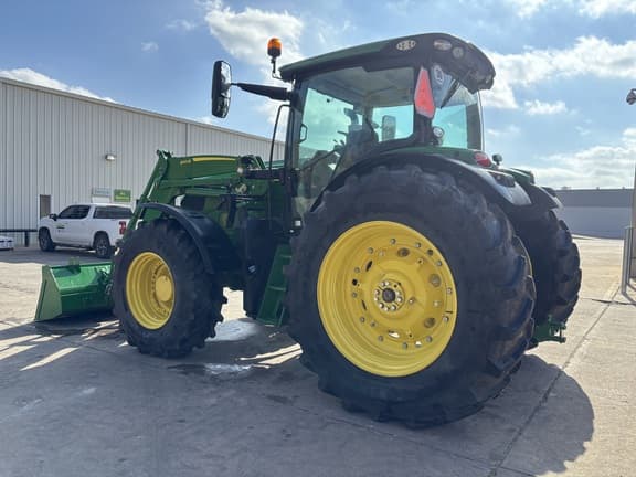 Image of John Deere 6R 145 equipment image 2