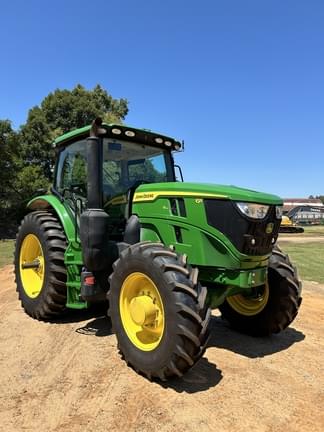 Image of John Deere 6R 145 equipment image 4