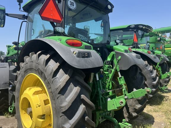 Image of John Deere 6R 145 equipment image 4