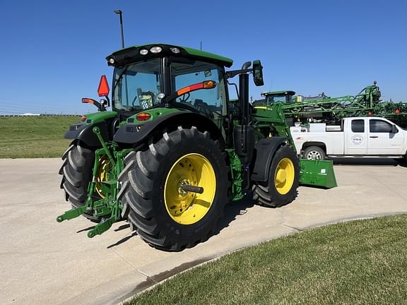 Image of John Deere 6R 145 equipment image 4