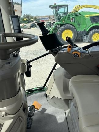 Image of John Deere 6R 145 equipment image 3