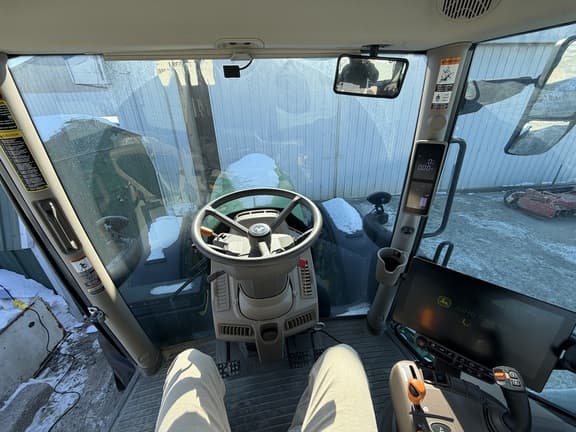 Image of John Deere 6R 145 equipment image 2