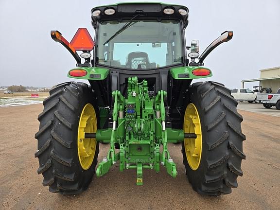 Image of John Deere 6R 145 equipment image 3