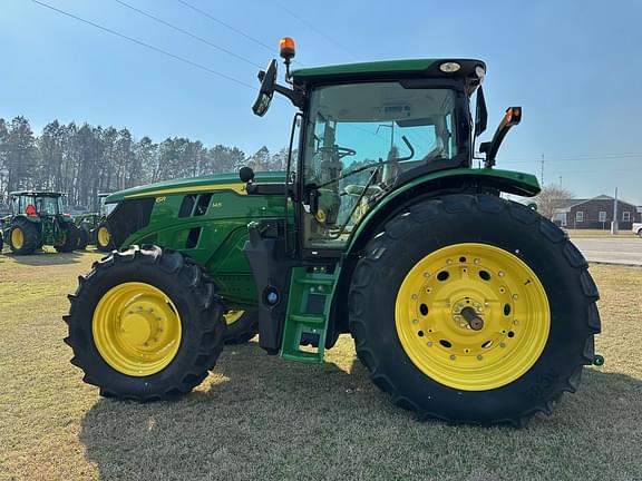 Image of John Deere 6R 145 equipment image 4