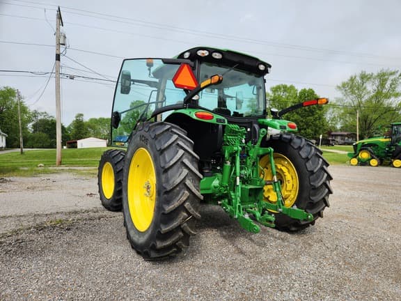 Image of John Deere 6R 145 equipment image 4