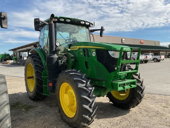 Image of John Deere 6R 145 equipment image 4