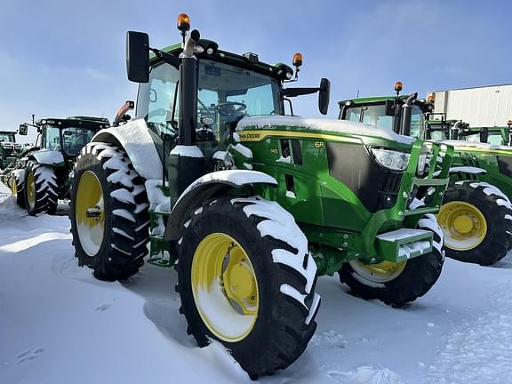 Image of John Deere 6R 145 equipment image 2