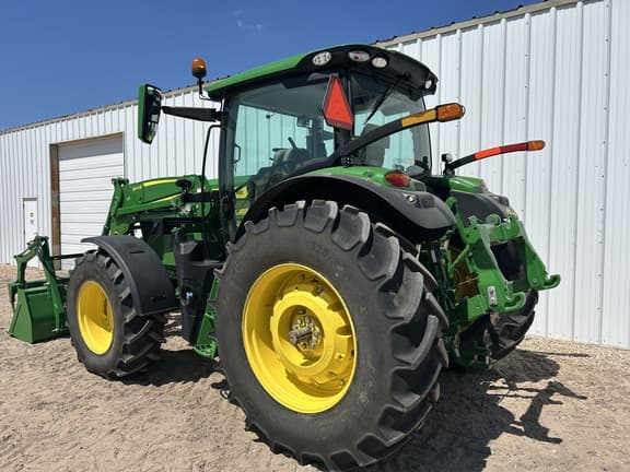 Image of John Deere 6R 145 equipment image 3