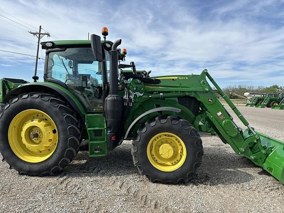 Image of John Deere 6R 155 equipment image 2