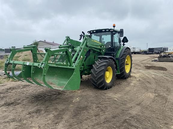 Image of John Deere 6R 155 equipment image 2