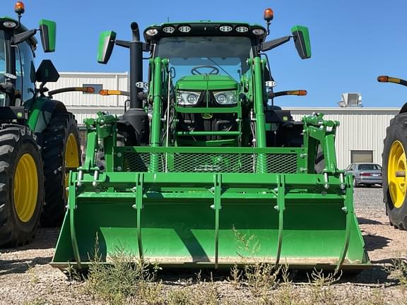 Image of John Deere 6R 155 equipment image 2