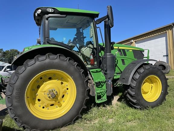 Image of John Deere 6R 155 equipment image 2