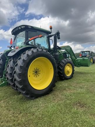 Image of John Deere 6R 155 equipment image 4