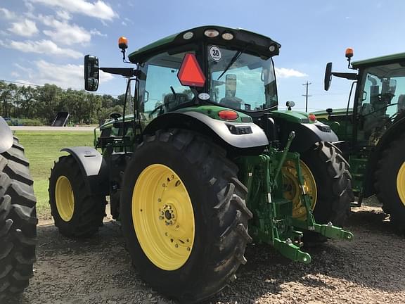 Image of John Deere 6R 155 equipment image 2