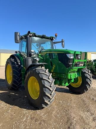 Image of John Deere 6R 155 equipment image 1