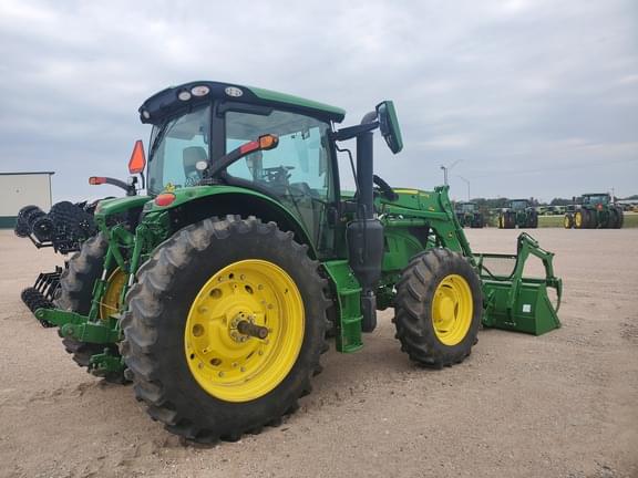 Image of John Deere 6R 155 equipment image 1