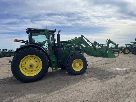 Image of John Deere 6R 155 equipment image 4