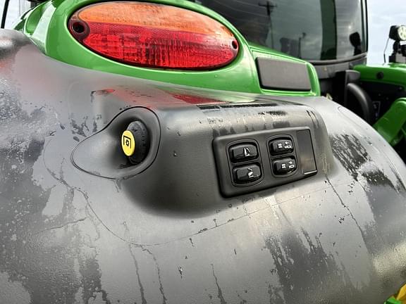 Image of John Deere 6R 155 equipment image 4