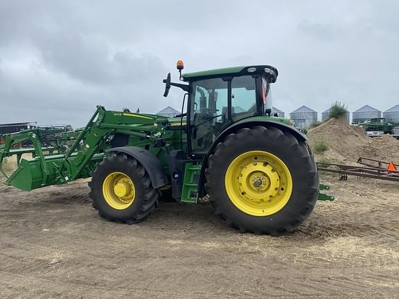 Image of John Deere 6R 155 equipment image 2