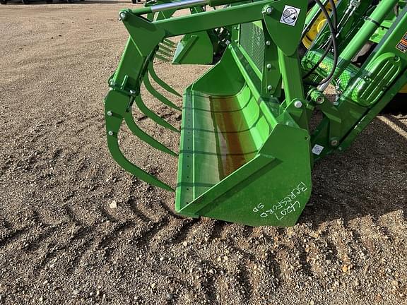 Image of John Deere 6R 155 equipment image 2
