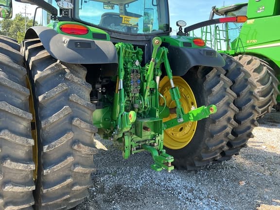 Image of John Deere 6R 155 equipment image 2