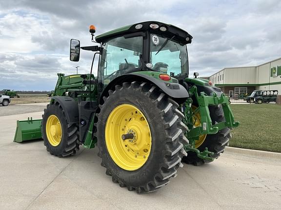 Image of John Deere 6R 155 equipment image 2