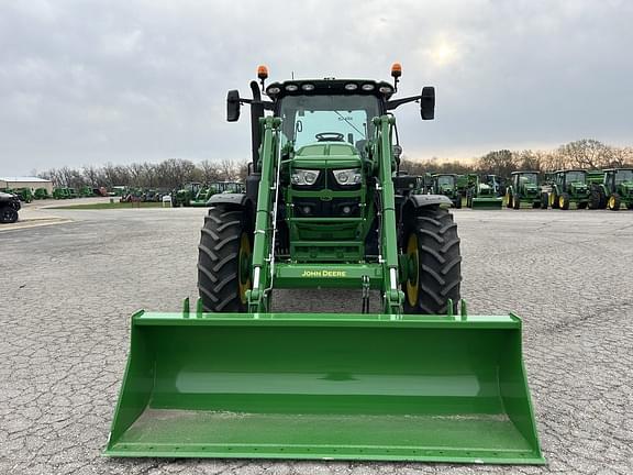 Image of John Deere 6R 155 equipment image 2