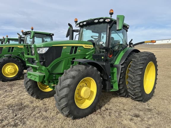 Image of John Deere 6R 155 equipment image 2